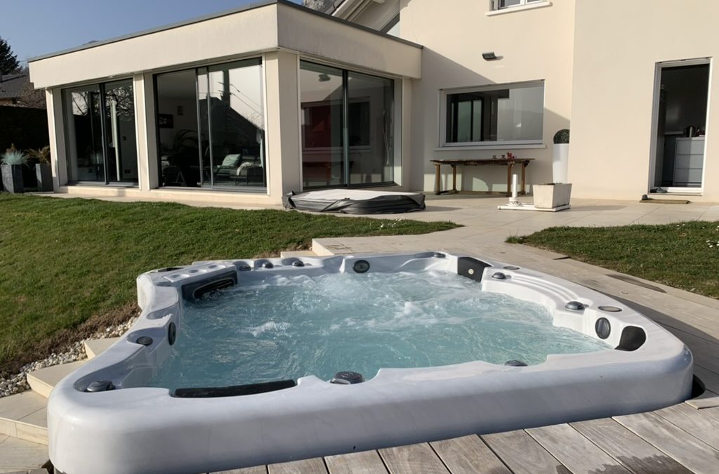 Installation d’un Jacuzzi encastré haut de gamme à Vichy